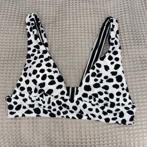 REVERSIBLE swim top